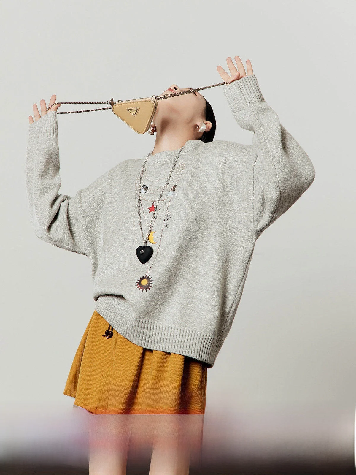 

ay Knitted round Ne Sweater Women's Sun Nelace Neline Loose Fit Long Sve Casual Sle Faionable Autumn New Arrival