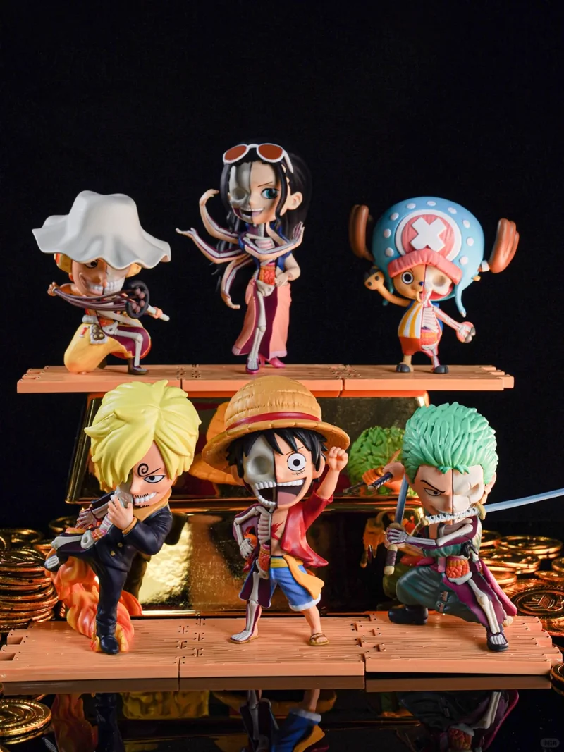 New In-Stock Anime Sea Poacher Character Half-Skull Blind Box Figurine Tabletop Decoration Perfect Holiday Surprise Gift