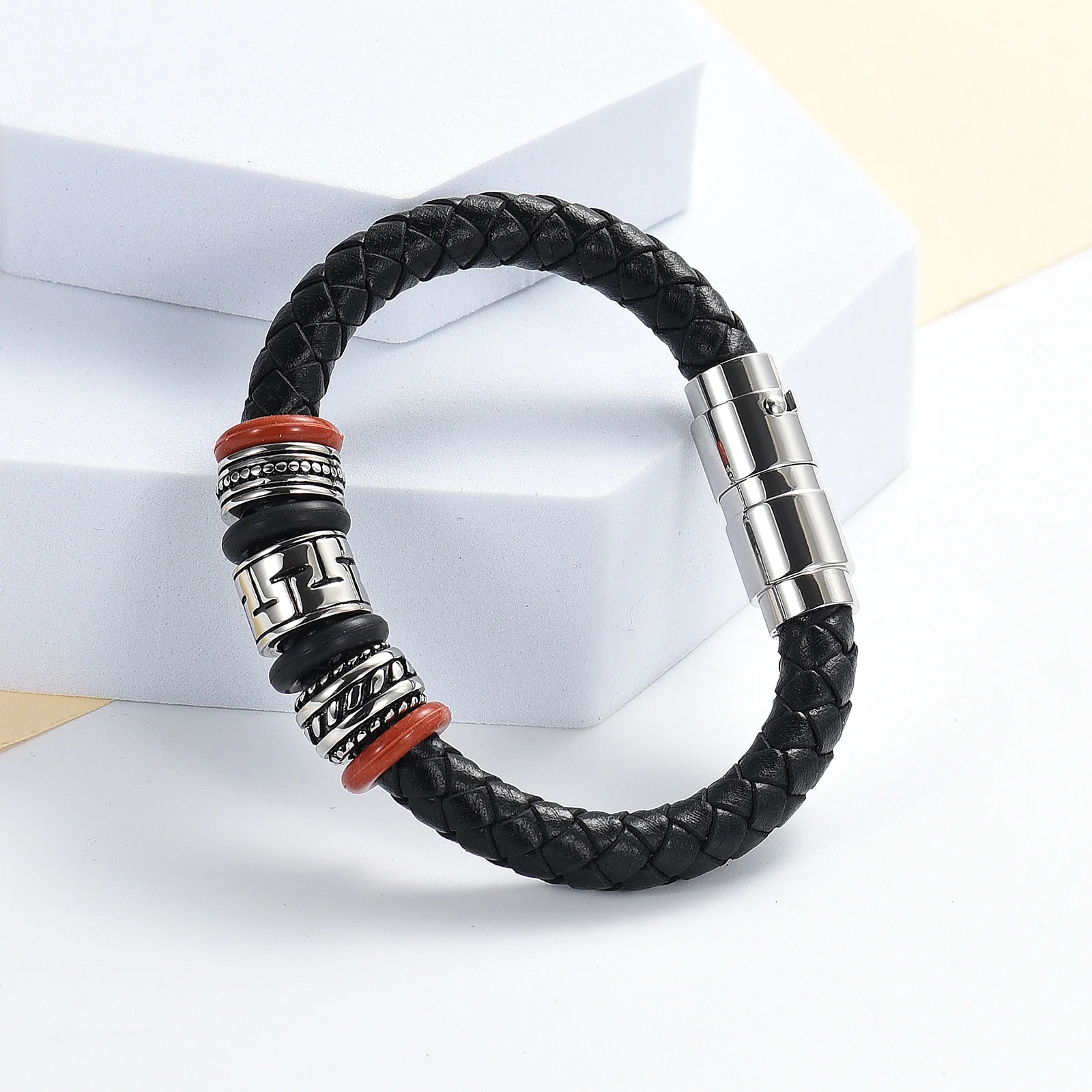 Man Leather Urns Bracelet For Human/Pet Ashes Vintage Memorial Bangle Customized Cremation Keepsake Jewelry