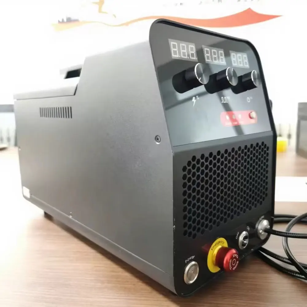 For Sale Portable 600W Automatic Small Handheld Pulse Fiber Laser Welding Machine New for Stainless Steel and Other Metal
