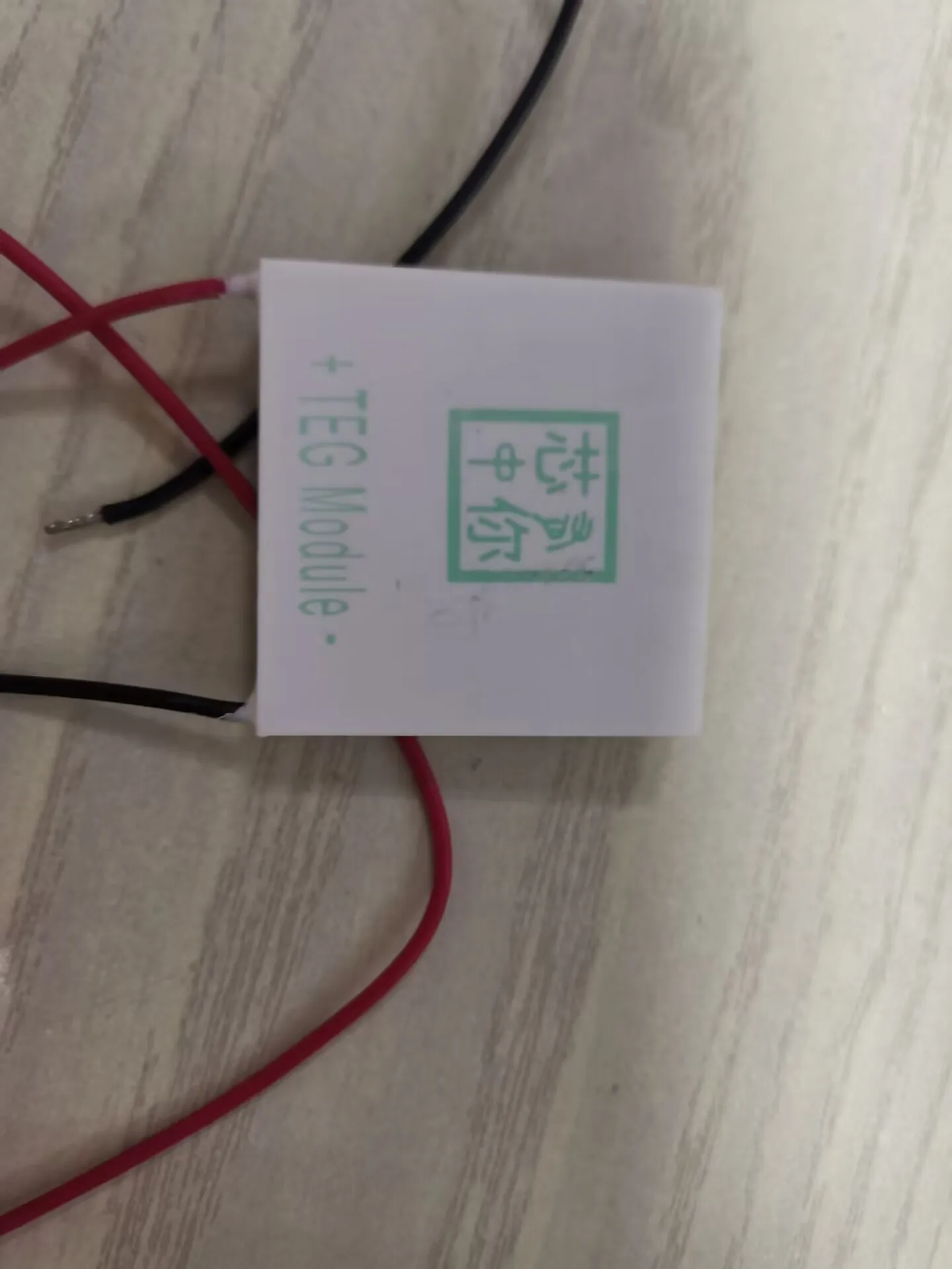 TEP1-142T300 40*40 millimetri Ad Alta Temperatura Resistente Termoelettrico Generatore