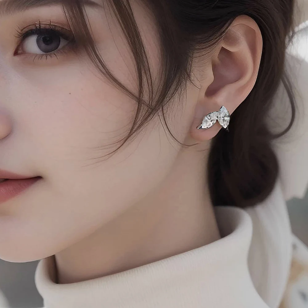 0.3carat Bezel Set Marquise Cut Moissanite Stud Earrings for Women S925 Silver Double Diamond Leaf Shape Ear Studs with GRA