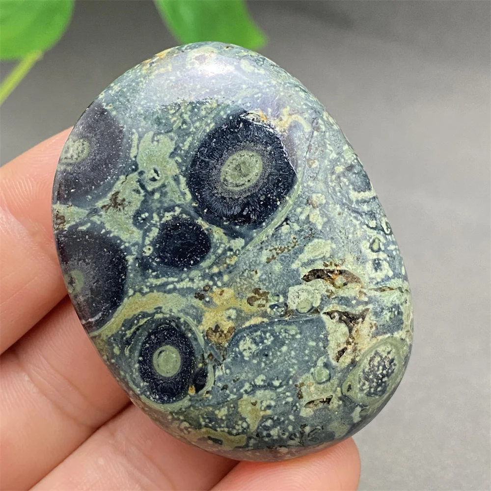 

Natural Crystal Palm Stone High Quality Tumbled Energy Reiki Quartz Gemstone For Gifts green Peacock Eye Crystal Healing STONE