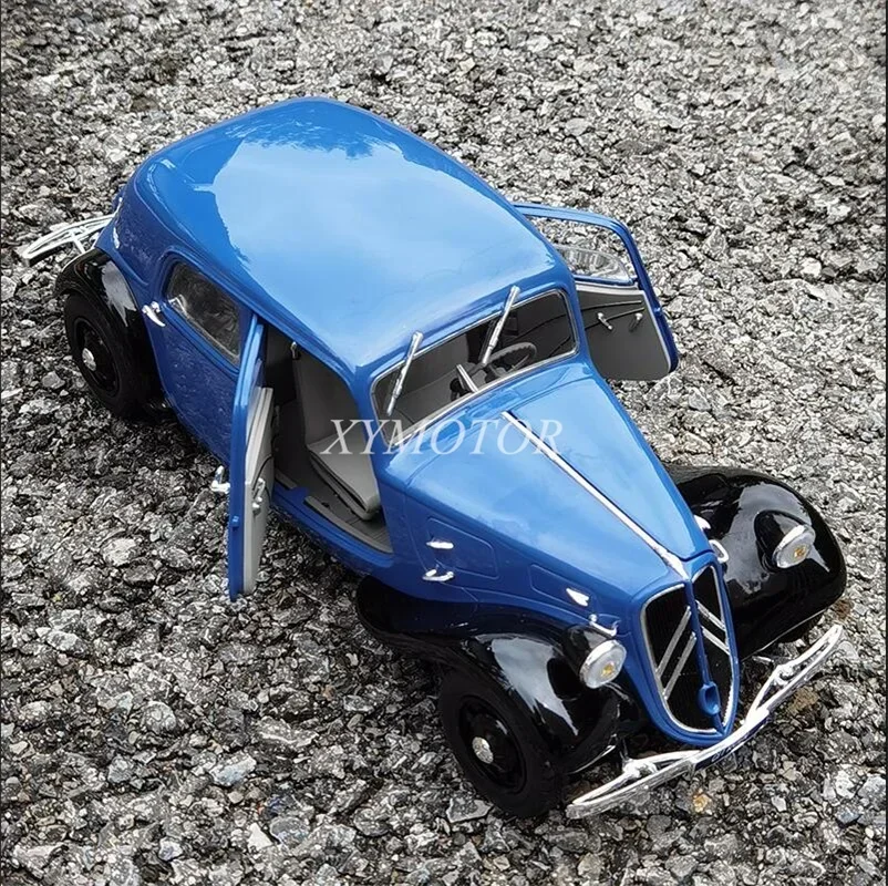 Solido 1/18 For Citroen TRACTION 7 1937 Diecast Model Car Blue Toys Hobby Gifts Collection Ornaments Display