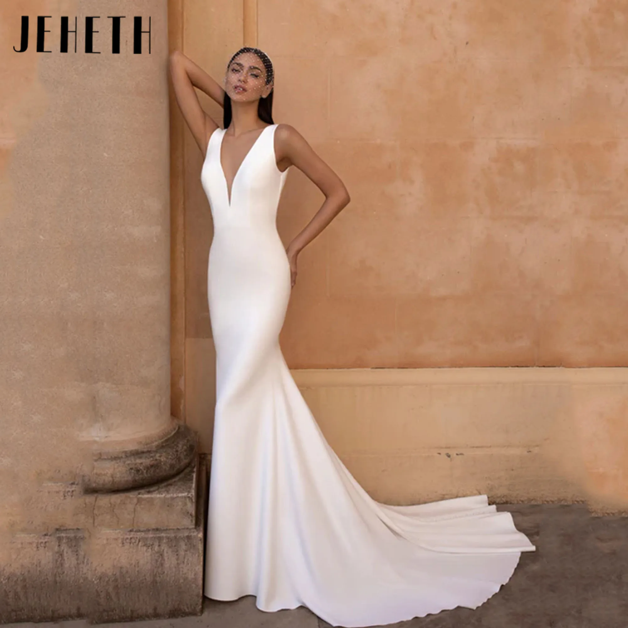 

JEHETH Customized V-neck Wedding Dresses Backless Satin Mermaid Beach Boho Bridal Gown Sweep Train Spaghetti Strap Bridal Dress