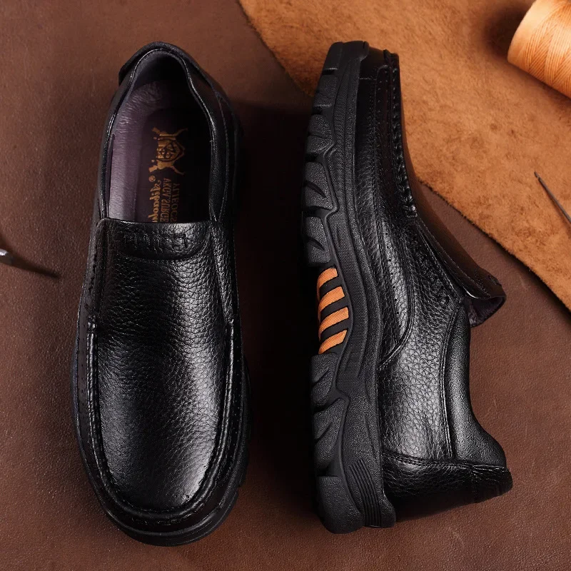 Newly Men\'s Genuine Leather Shoes Size 38-46 Head Leather Soft Anti-slip Driving Shoes Man Spring Business Dress Shoes