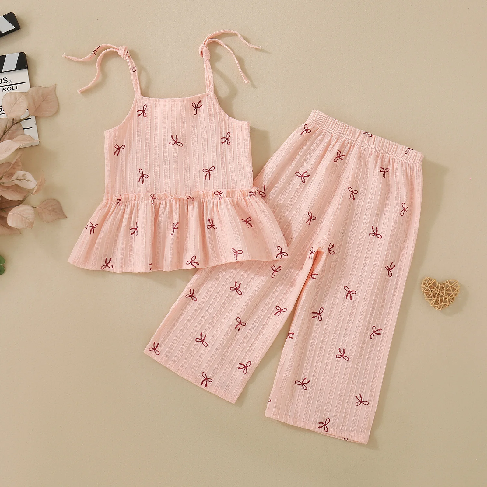 Spring and Autumn Female Infants Pink Bow Printed Suspender Skirt and Pink Trousers Two-piece Set
