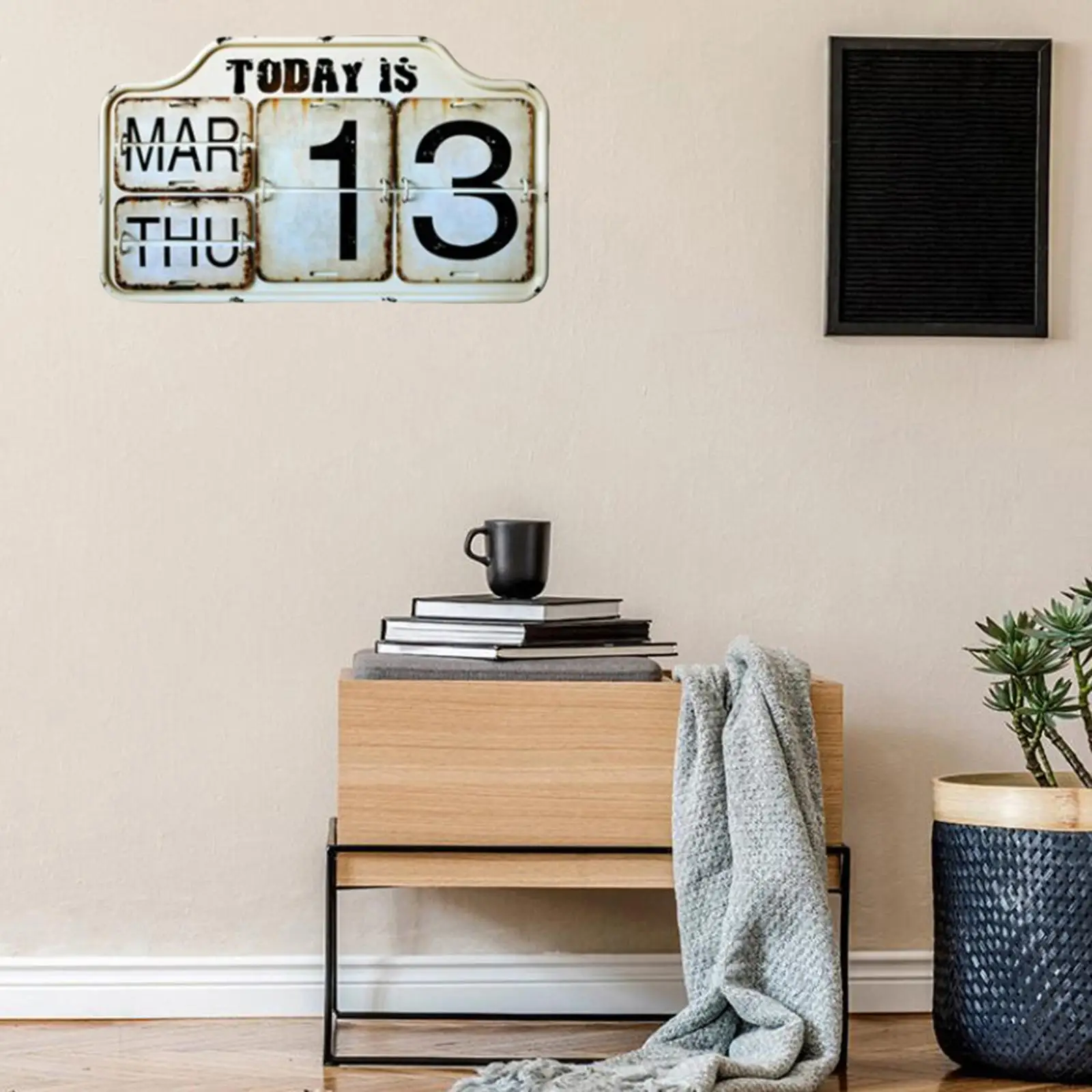 

Retro Style Calendar Wall Mounted Chic Distressed for Bar Room Decor Hotel