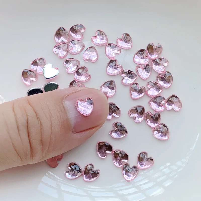 100pcs 3D Nail Decorations Cute Butterfly Heart Shape Nail Art Designs Acrylic Jewelry DIY Manicure Accessories Tools 6mm -HR68