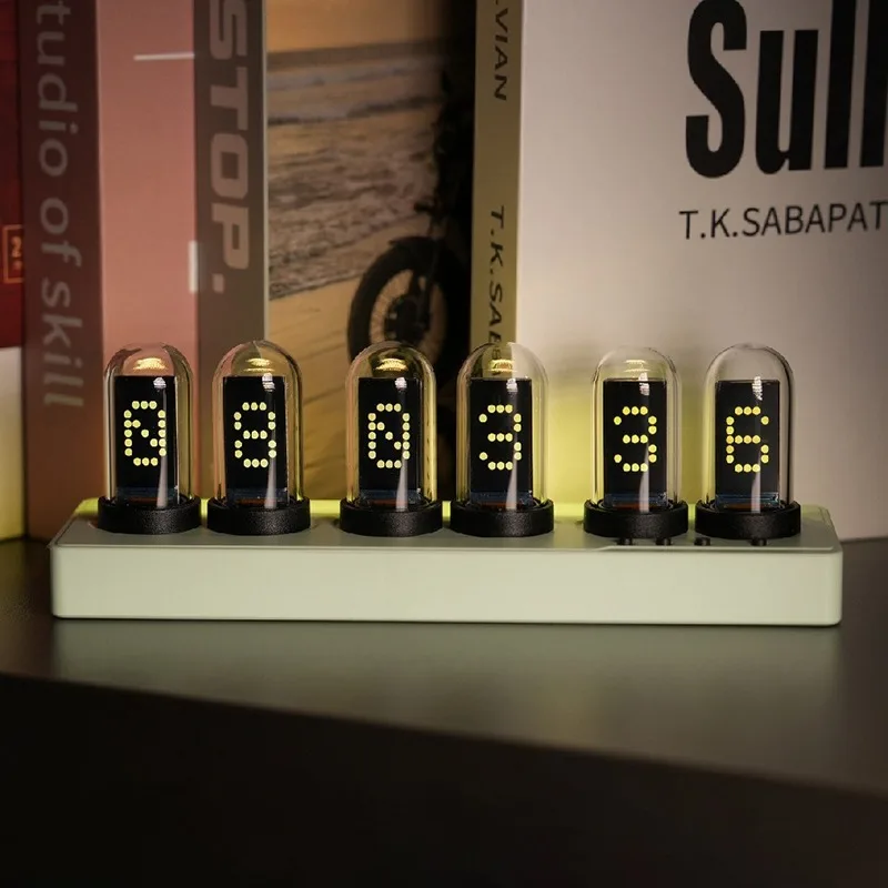 

Nordic Desk Clocks Metal Table Clocks Creative Tube Clock Ornament for Living Room Luxury Table Accessories Home Decoration