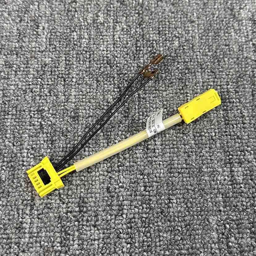 

Multifunctional Steering Wheel Cable MFSW Button Key Fitting Wiring For VW Golf 4 MK4 Passat B5 1J0 971 584J