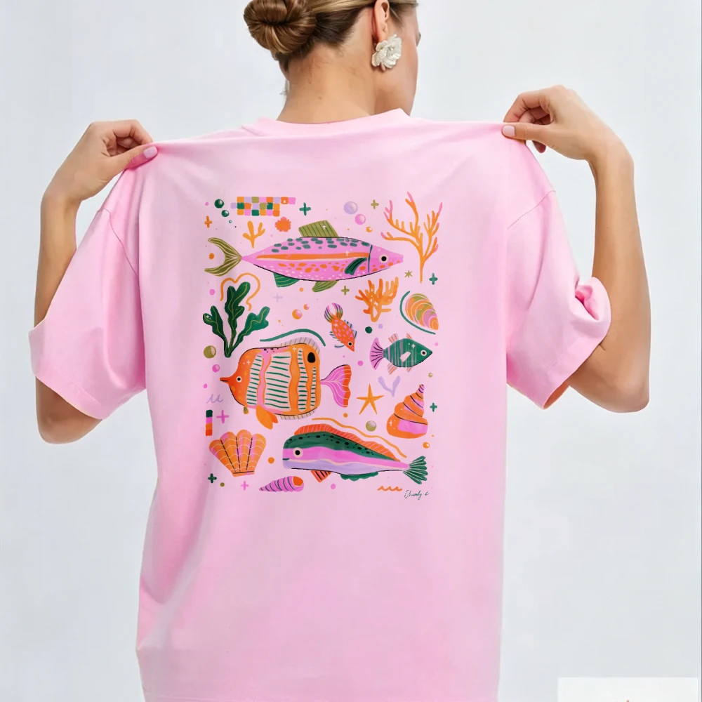 Colorful Fish Coral Seashells Tropical Pattern Crew Neck Relaxed Fit Beige Cotton T-Shirt for Women Summer Beach Vacation Tops