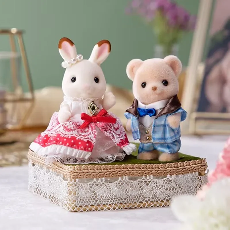 Sylvanian Families 블라인드 키 체인 Aceessories 피규어 소년을위한 오리지널 장난감 Baby Single Series Ternuries 주방 세트 어린이 장난감