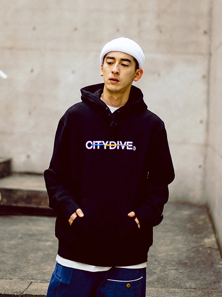 Thickened Embroidered Hoodie Fleece Warmth Casual Loose Fit Long Sleeve Sweatshirt for Youth And Middle-aged People in Winter