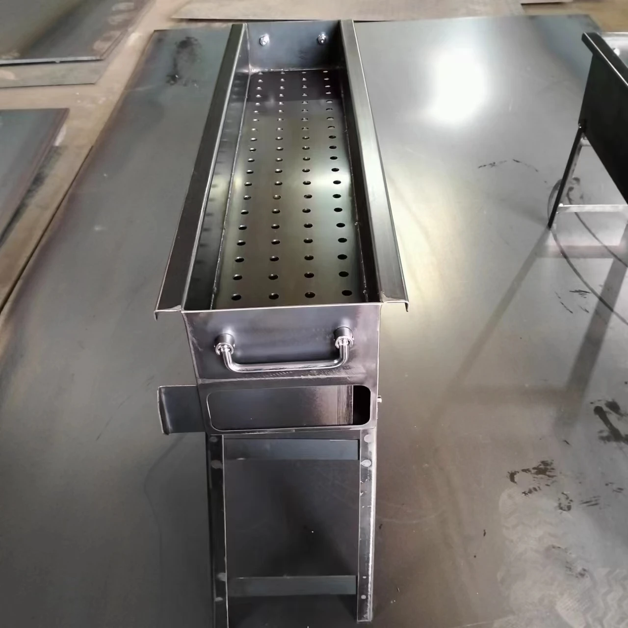 Outdoor BBQ Grill Commercial Homed Thickened Welding Process 20 Thick Body Cold Rolled Steel Barbecue Oven China Made