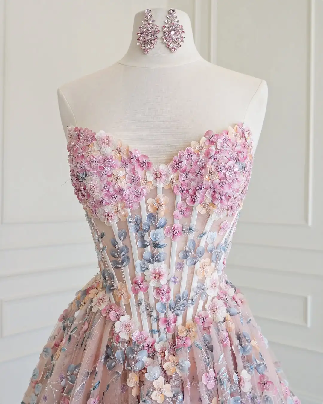 

Customized 3D Floral Applique Prom Dress Sweetheart Neck Lace Ball Gown Romantic Fairy Formal Evening Gown For Wedding Party