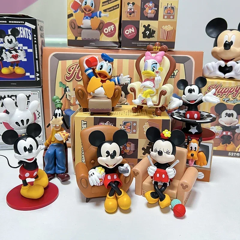 Genuine Disney Friends Happy Gathering Series Blind Box Cute Mickey Mouse Daisy Anime Figurine Model Collection Decor Toys Gift