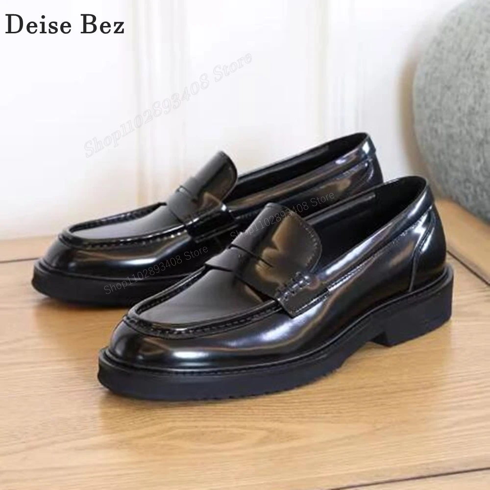 Business Loafers Black Patent Leather Men Dress Shoes Slip-on Comfort Pointed Toe High Quality Men Shoes 2024 Zapatillas Mujers