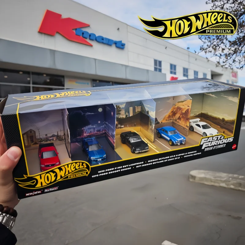 2026 Original Hot Wheels Deluxe Car Toyota Display Set Toy for Boys 1/64 Diecast Alloy Car Model Celica Supra Sakura Sprinter Mo