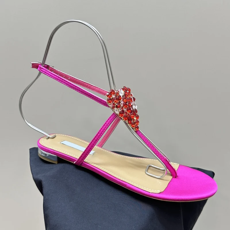 Diamond Decor Flat Heels Sandals Women 2024 Summer Newest Flip Flops Genuine Leather T Strap Fashion Casual Beach Shoes Females