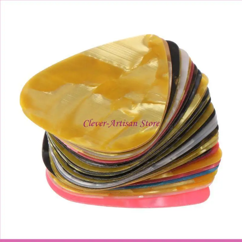 E06B Guitar Picks 30 ПК