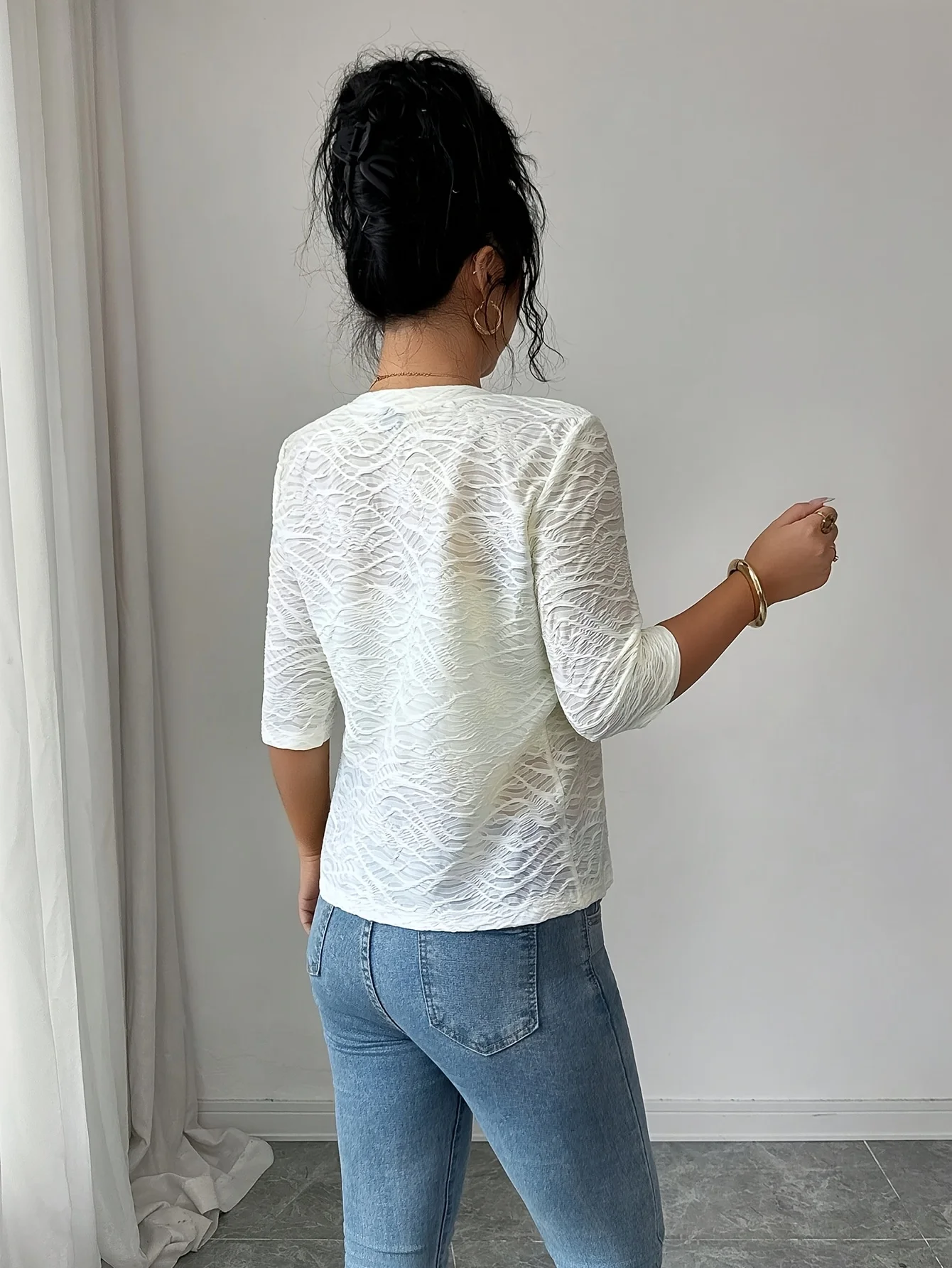 Ladies Solid Color Sleeveless Casual Versatile Knitted Jacket with Embroidery Mid-Sleeve All-Season Outerwear