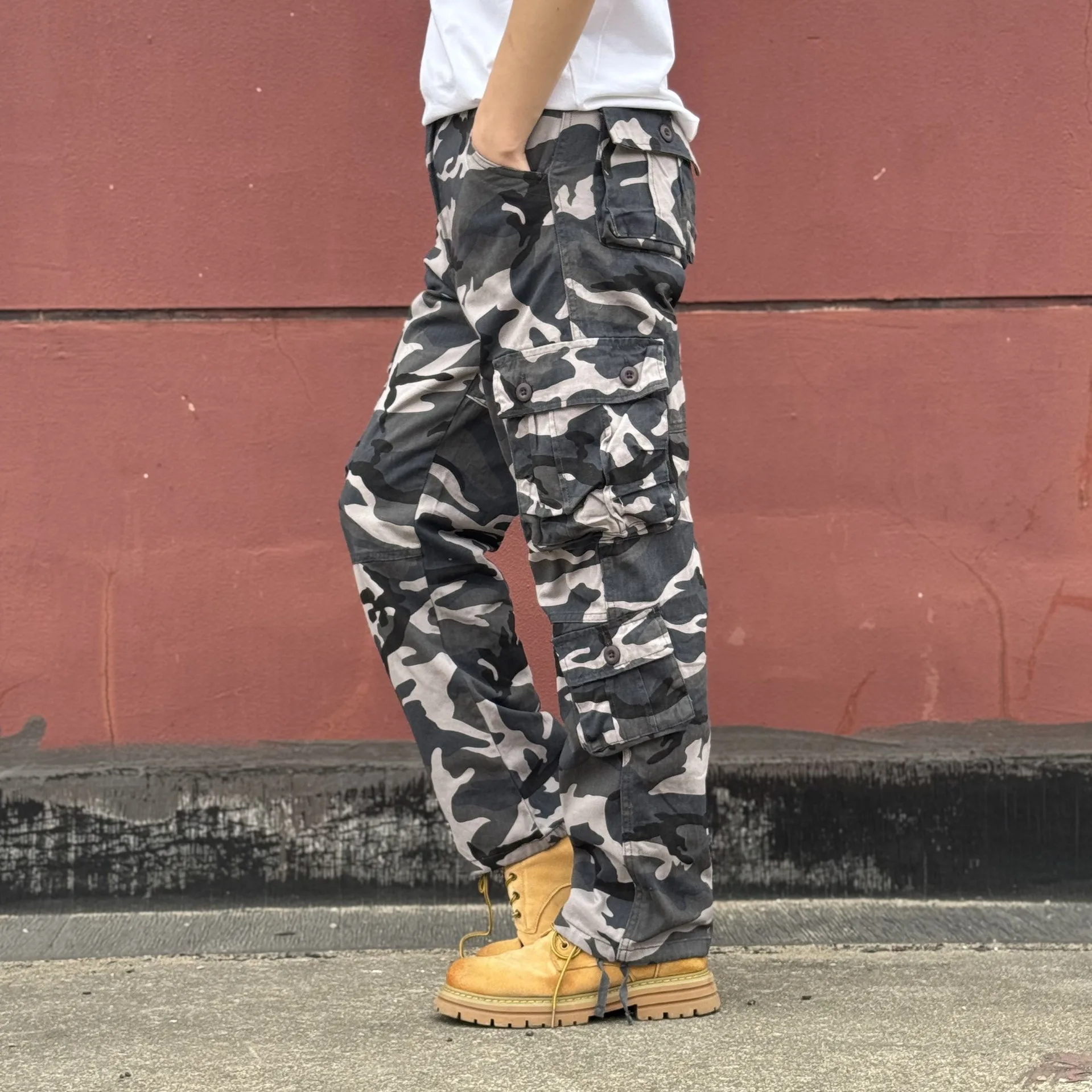 8 Pocket blue