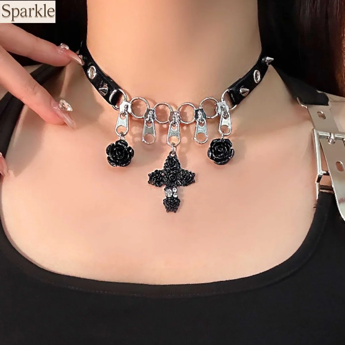 

Y2K Black Leather Choker Necklace Creative Zipper Cross Rose Pendants Hip-hop Punk Style Layered Collarbone Chain Neck Accessory