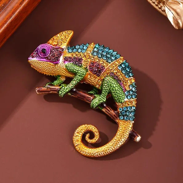 Cross border creative niche design animal clothing accessories, colorful chameleon lizard pin brooch - view 5