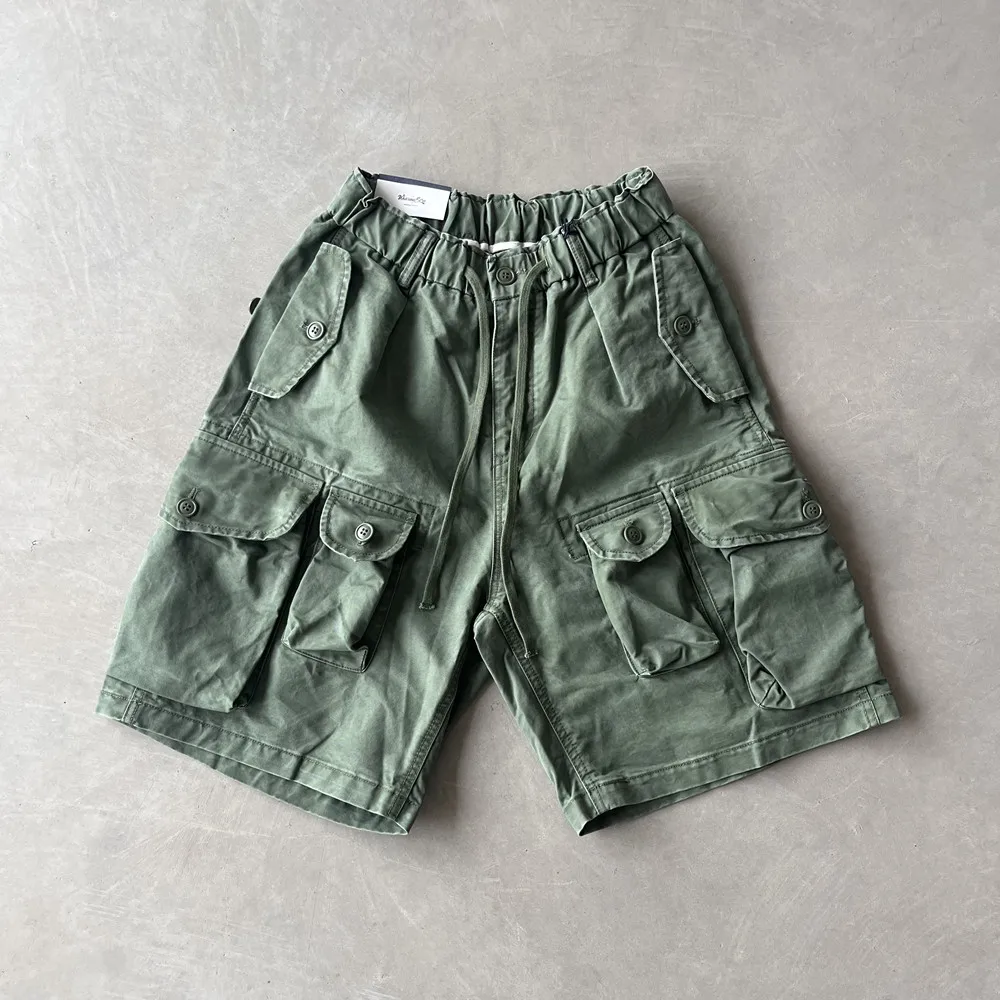 Japanese Streetwear Vintage Heavyweight 100% Cotton Washed Distressed Multi-pocket Outdoor Cargo Shorts for Men Loose-fit Casual