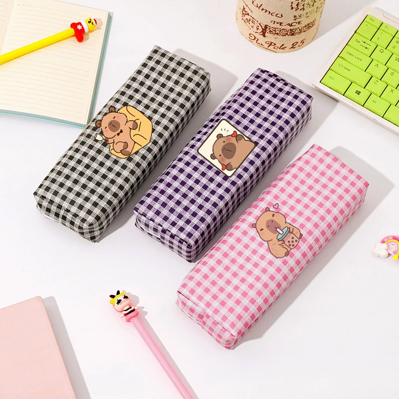 

Kawaii Капибара пенал для мальчиков и девочек, сумка для ручек с героями мультфильмов аниме, студенческая мода, большая вместительная сумка для ручек, милая сумка для канцелярских принадлежностей, подарок, новинка