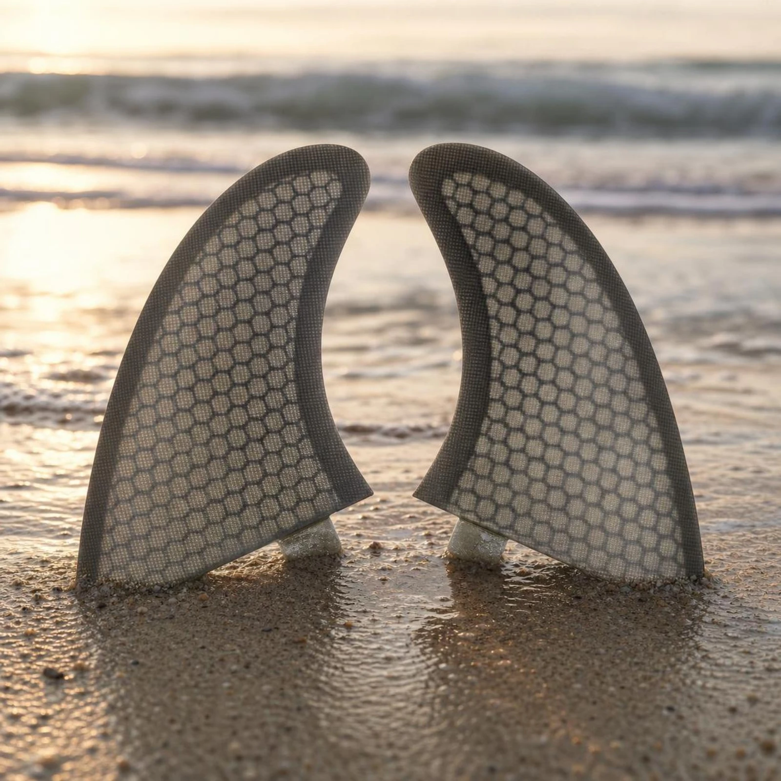 2 Pieces Honeycomb Surfboard Fin Lightweight Surfboard Fin with Double Tabs Curved High-Performance for Surfers, Surfing