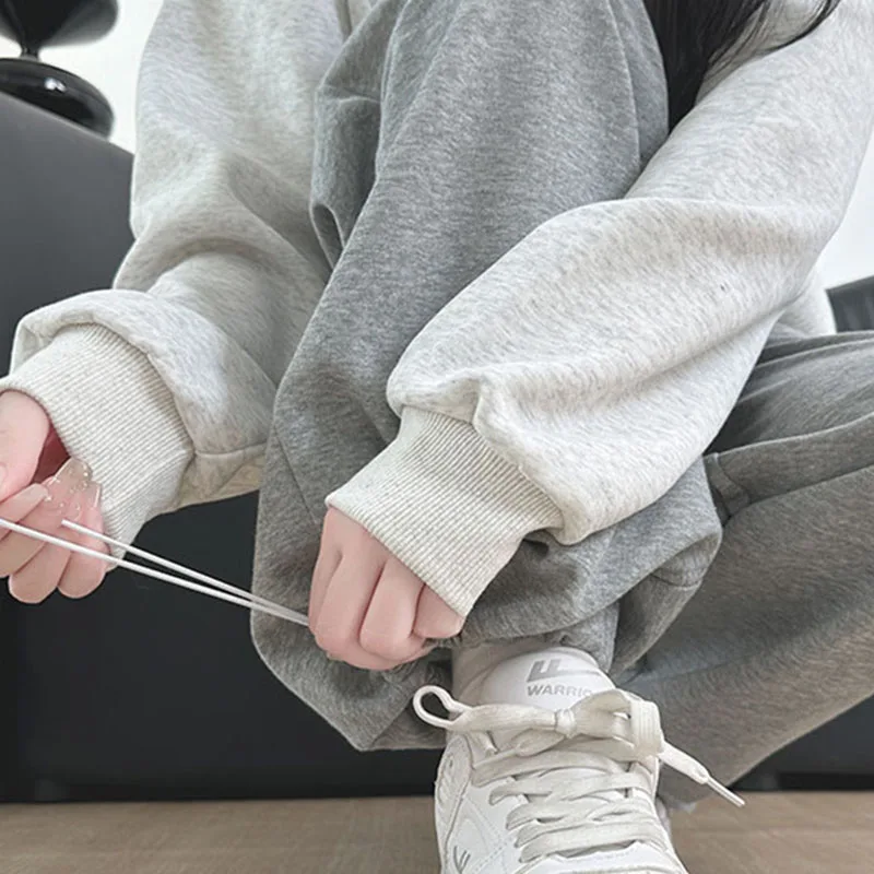 Pantaloni sportivi grigi larghi stile americano da donna Harajuku Streetwear Pantaloni a gamba larga con coulisse Pantaloni da jogging casual versatili da donna