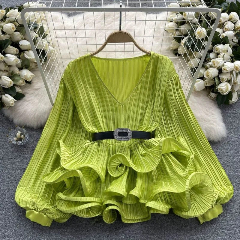 

Elegant Loose Satin Pleated Long-sleeved Top for Socialite Women's Ruffled Lantern Sleeve V-neck Shirt with Distinctive Design