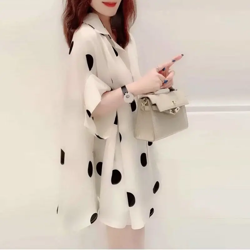 Polka Dot Chiffon Shirt Women\'s 2024 Summer New Design Sense Niche Loose Lazy Style Short Sleeved Western-style Sunscreen Top