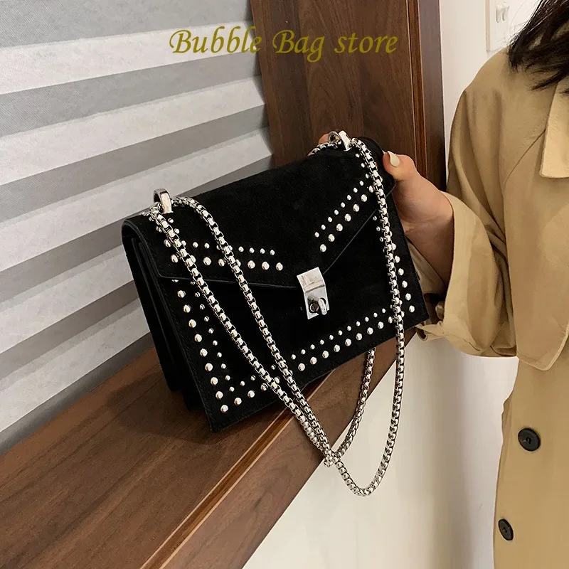 

New Chain Rivet Lock Designer Crossbody Bags For Women Luxury Handbags Travel Red Shoulder Messenger Bag Ladies Small Flaps 2024