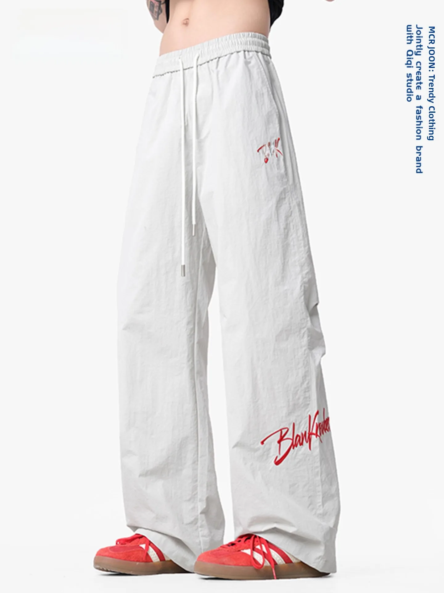 

Летние мужские повседневные широкие брюки из тонкого ледяного шелка, свободные, удобные, прямого кроя, дышащие, эластичные, на талии, модные для отдыха...