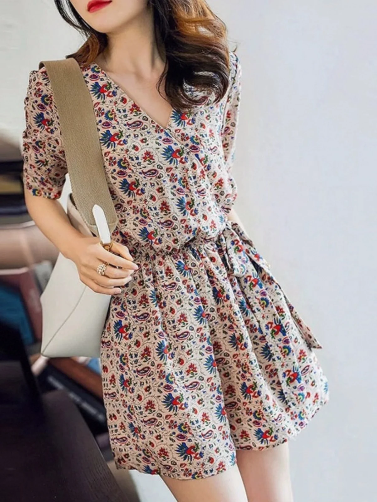 

Лето 2026. Женский ор Све с цветочным принтом. Широкие брюки ort Dr для похудения. Штаны пять четвертей. Шифоновый комбинезон с высокой талией.