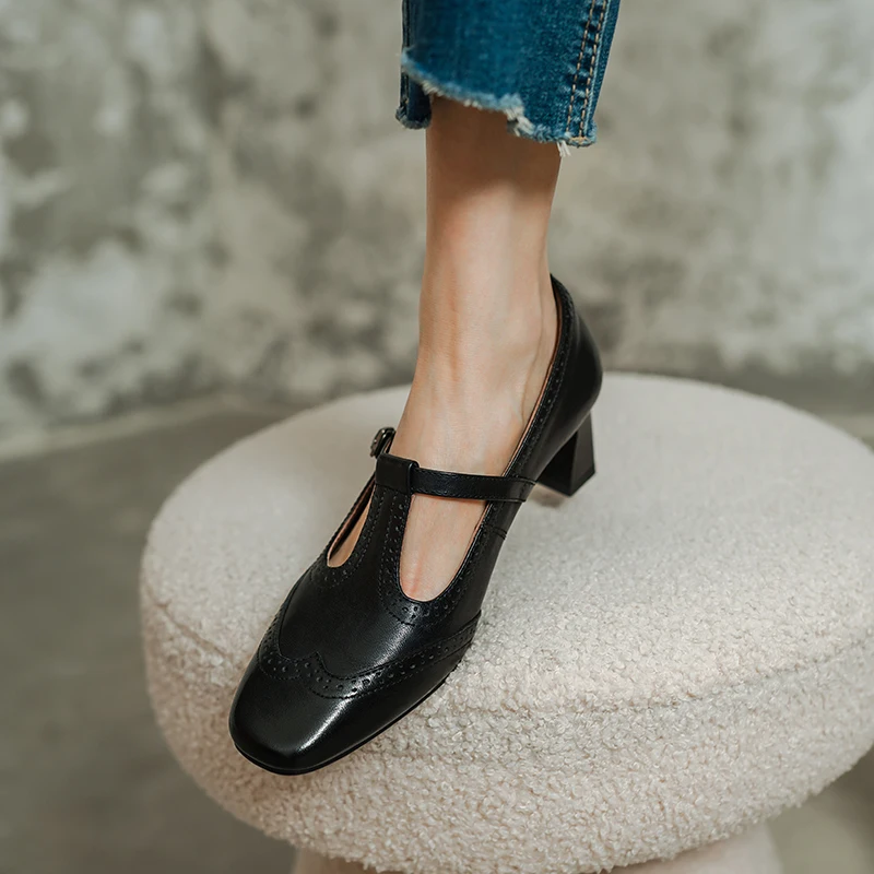 2026 new spring autumn women pumps natural leather 22-25cm washed cowhide+pigskin+sheepskin square toe t-buckle women shoes