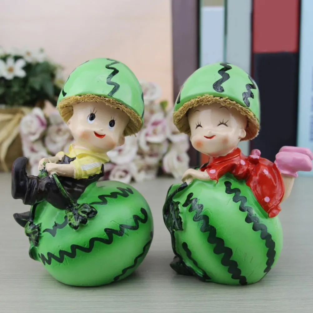 

Набор из 2 украшений для рабочего стола в виде арбузов из смолы, милый мультяшный дизайн, декор для дома и офиса, для гостиной, спальни, детской комнаты, подарок