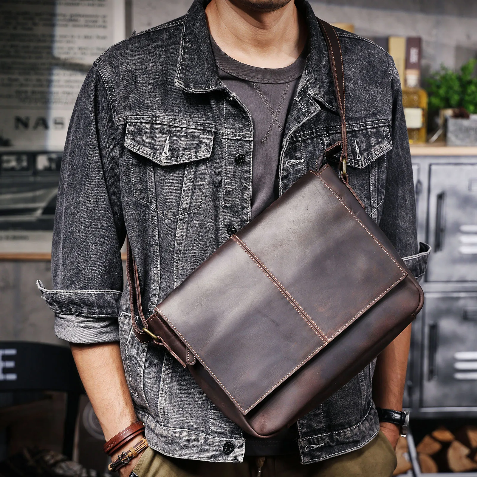 Vintage Herren-Aktentasche aus echtem Leder, 15-Zoll-Laptoptasche, Messenger-Taschen für Arbeit und Business, Crazy Horse Rindsleder-Handtasche für Männer, La – Detail 8