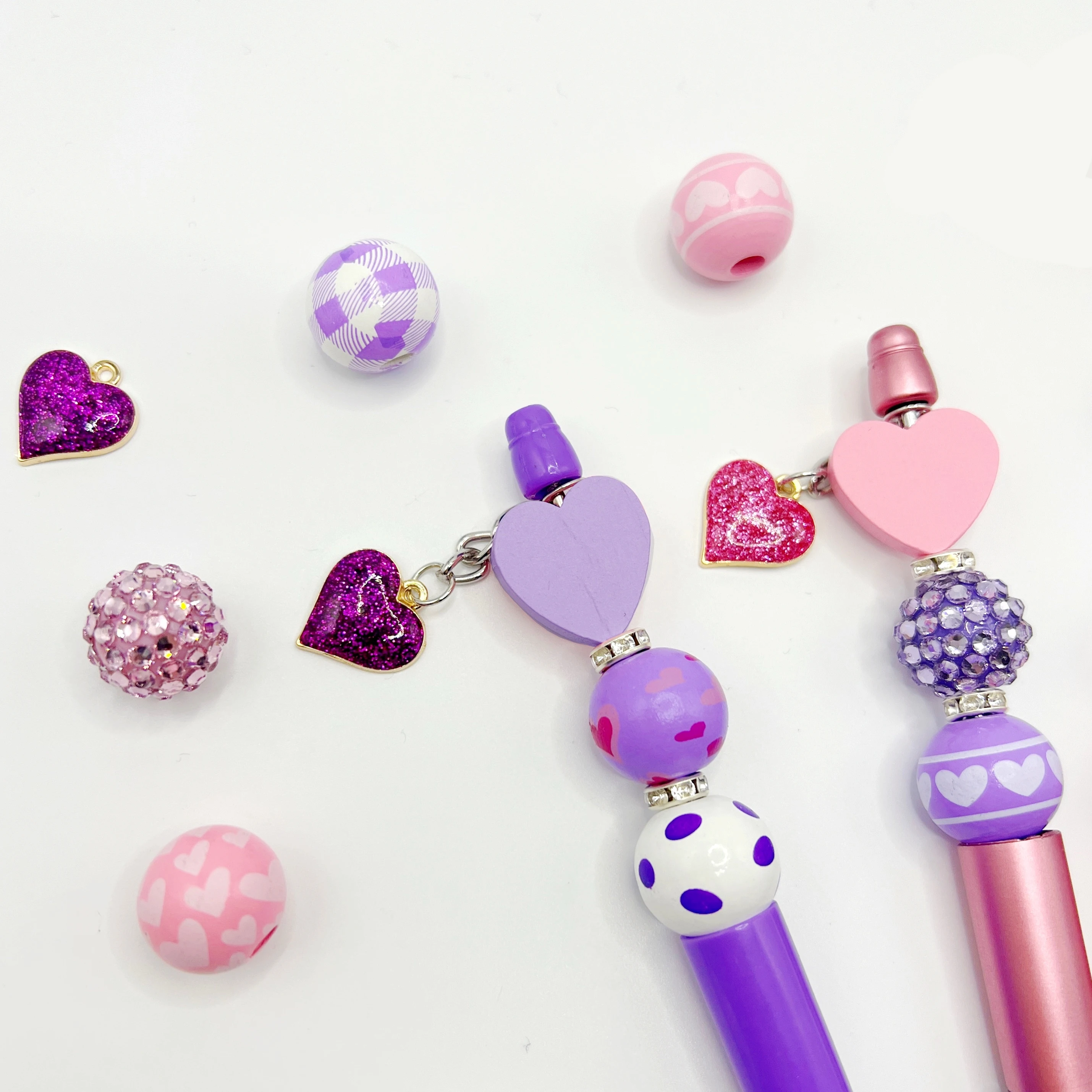 8PCS Pink Purple Love Valentine\'s Day Theme DIY Beaded Ballpoint Pen, Wood Bead, and Alloy Pendant Set,Office&Study Supply