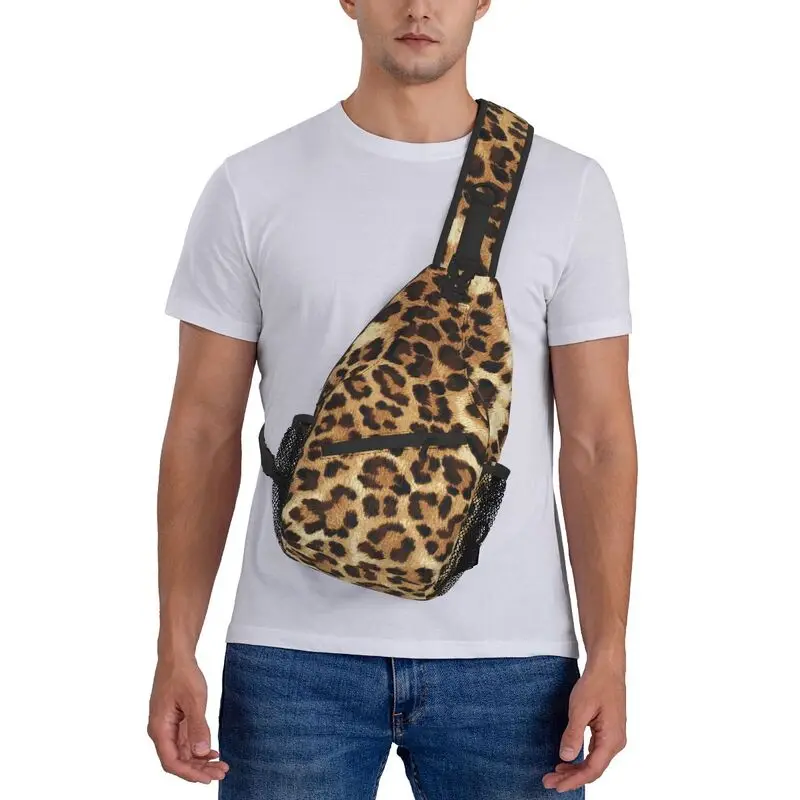 Good Leopard Skin Texture Crossbody Sling Backpack Men Custom Animal Fur Pattern Chest Shoulder Bag for Traveling Daypack