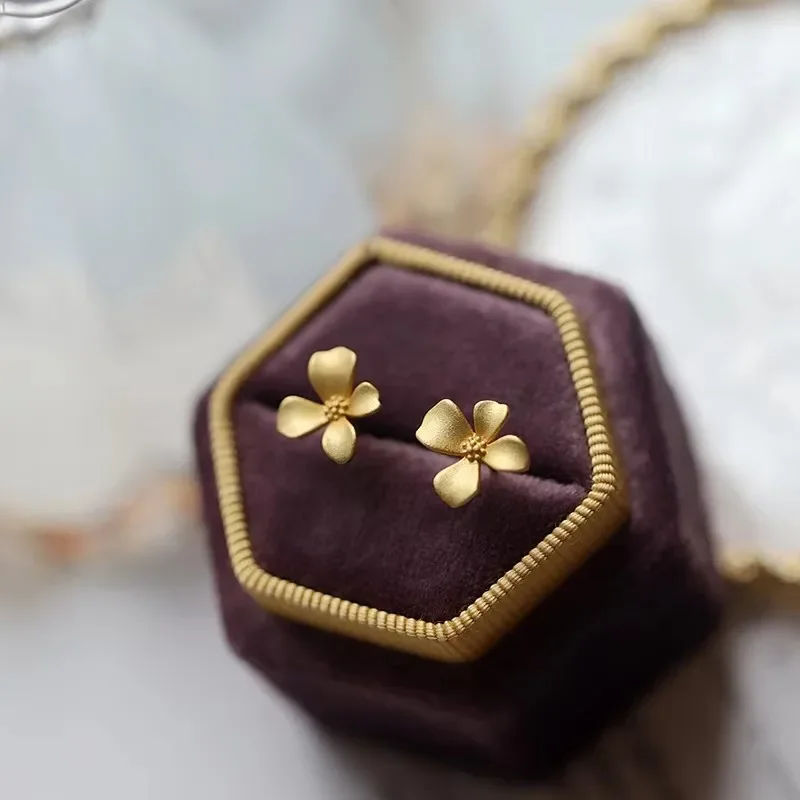 New Korean Vintage Blooming Gardenia Flower Stud Earrings for Women Delicate Temperament Grace Gold Color Party Jewelry Gifts