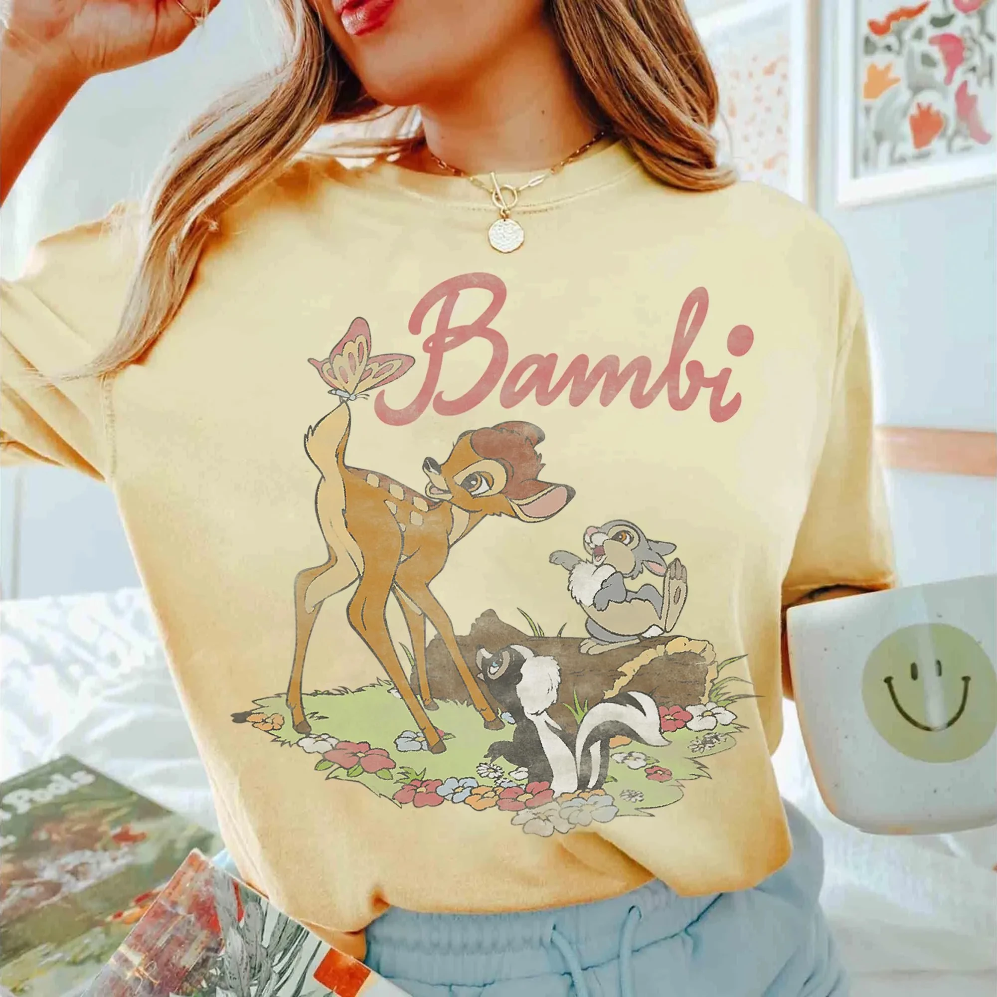 تي شيرت كلاسيكي بشعار Disney Bambi Group Shot، مملكة الحيوانات، قميص Disney Family Matching ملابس رحلة Disneyland