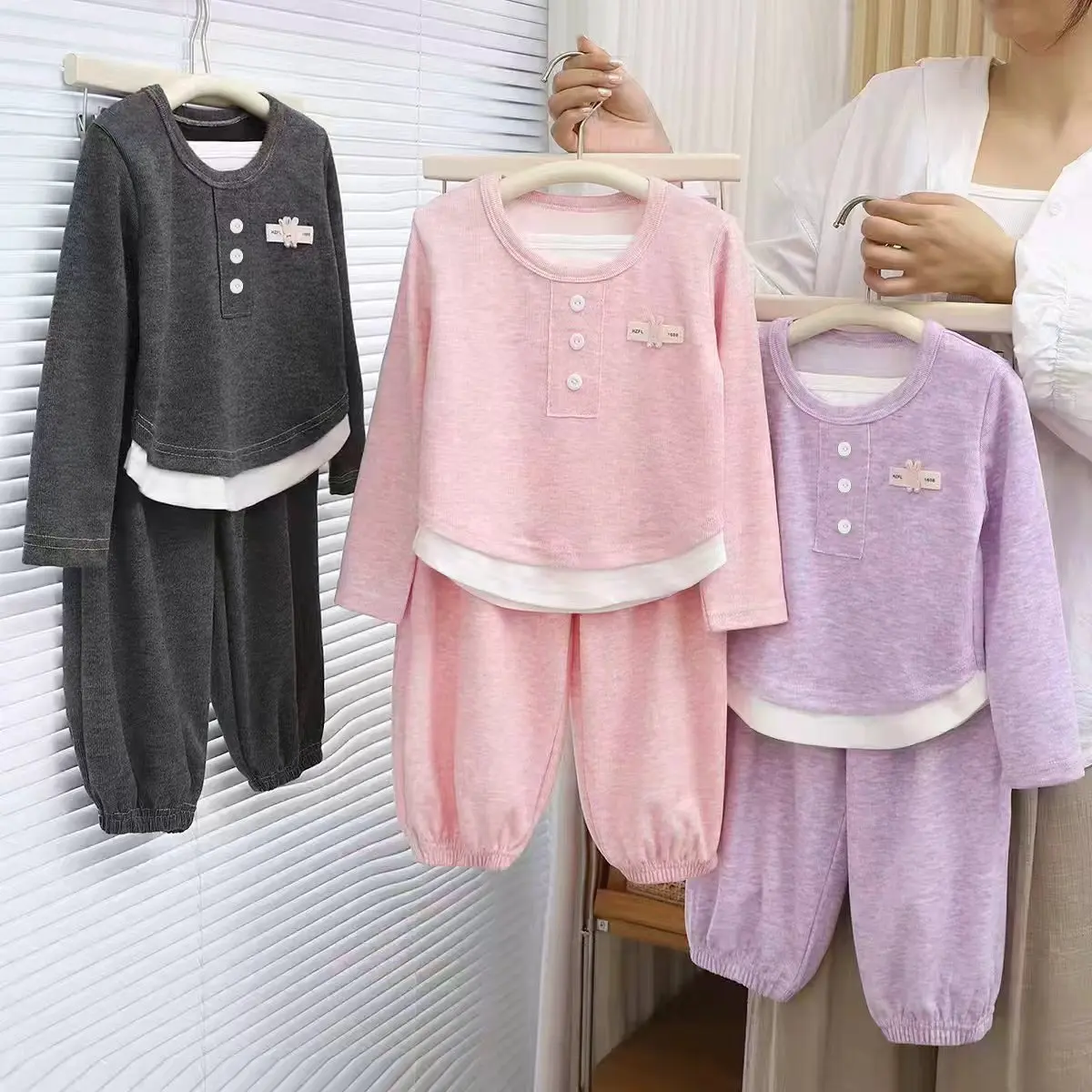 

Autumn Children's Top and Bottom Clothes Sets Girls Long Sleeve T-shirt and Pants Cute Casual Loungewear for 1-7Y Kids Outfit