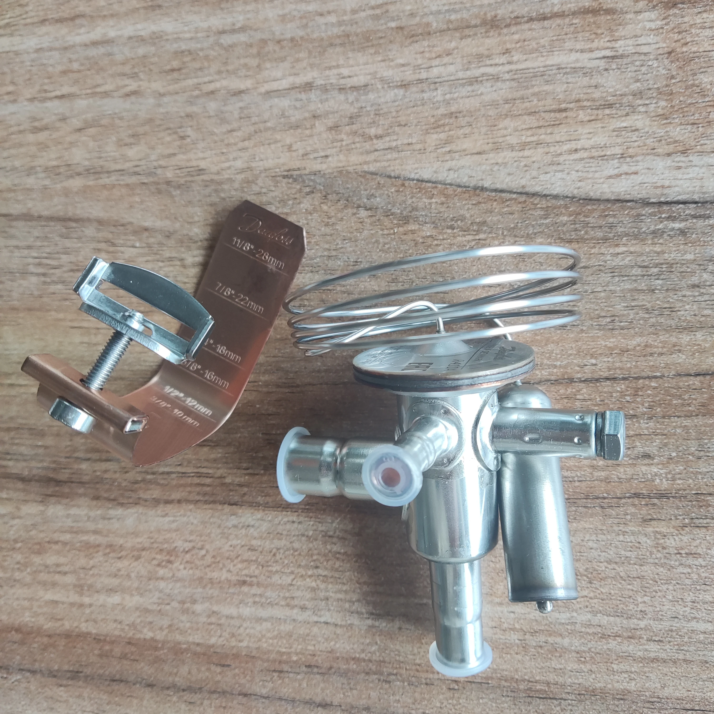 Высококачественный терморасширительный клапан TCHE 068U4529 3/8*1/2 10*12 R410a для деталей холодильного компрессора в холодной комнате