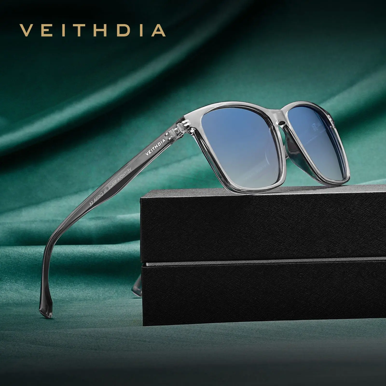 VEITHDIA Polarized Sunglasses for Both Men and Women,Fashionable Sun Glasses, Beach Outdoor Eyeglasses, UV400 Protection 7911