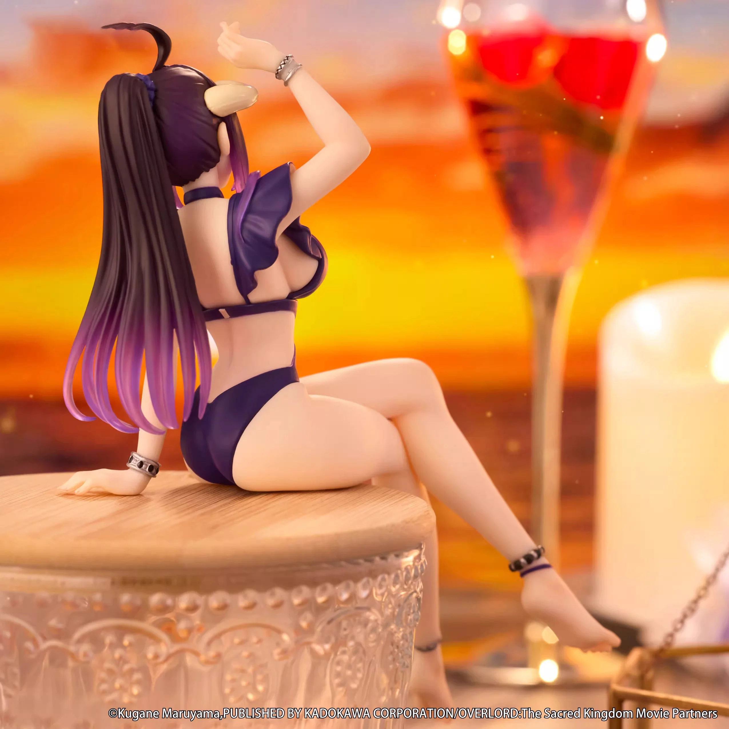 オリジナルフリューオーバーロードアルベド紫水着 PVC アニメフィギュアアクションフィギュア模型玩具ギフト