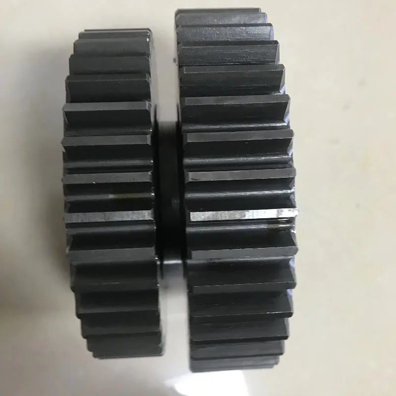 Spare parts1748-219-041-10 gear for ISEKI tractor NT548/42-38